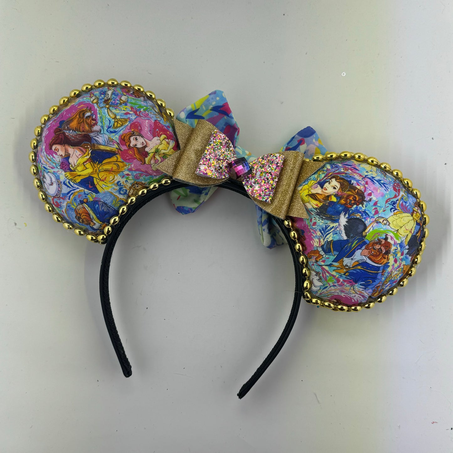 Artistic Beauty w/ Coord Bow 1 Ears