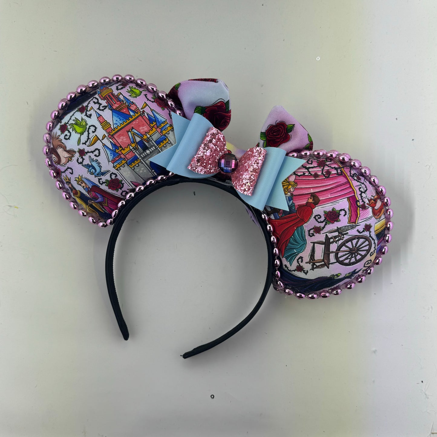 Sleeping Princess w/ Roses Bow 1 Ears