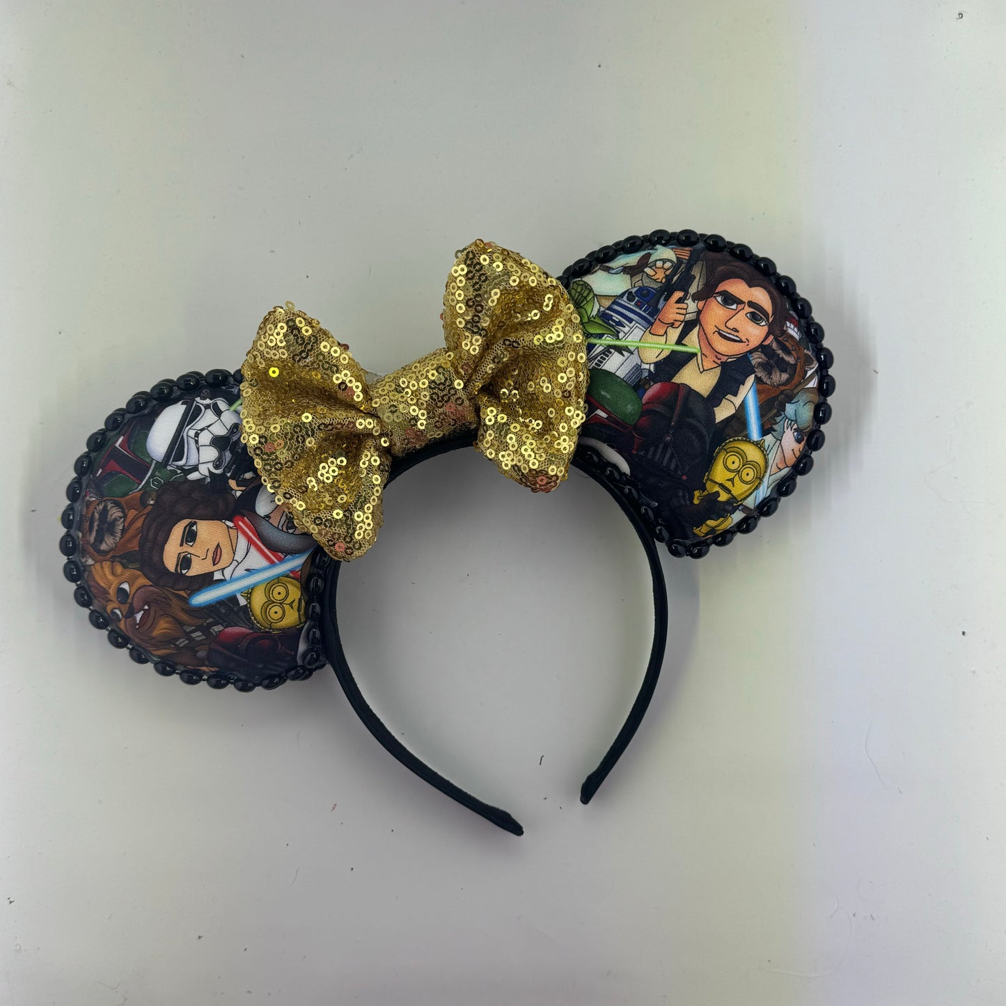 SW Stacked w/ Gold Bow 2 Ears