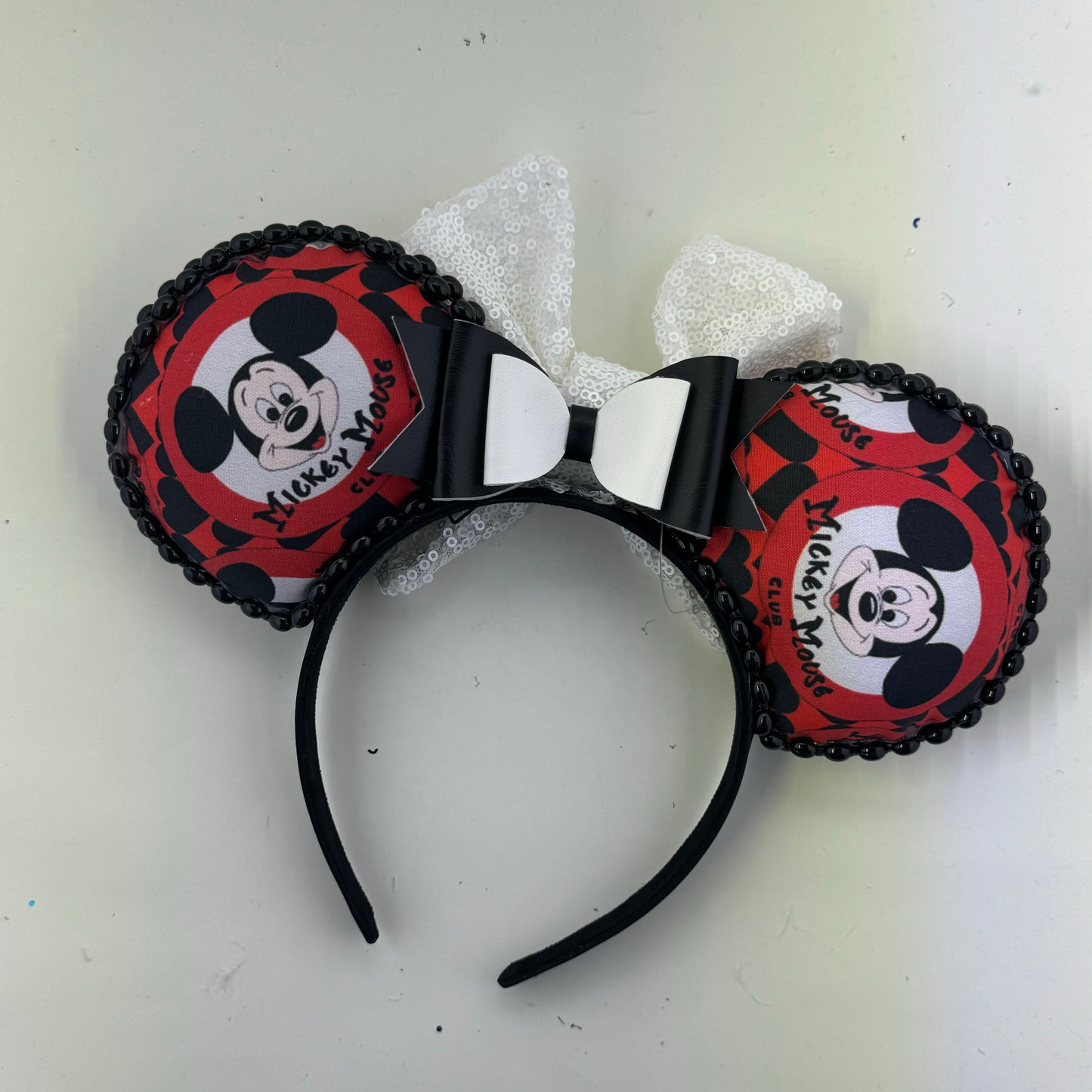 Mouse Club White w/ Bow Ears