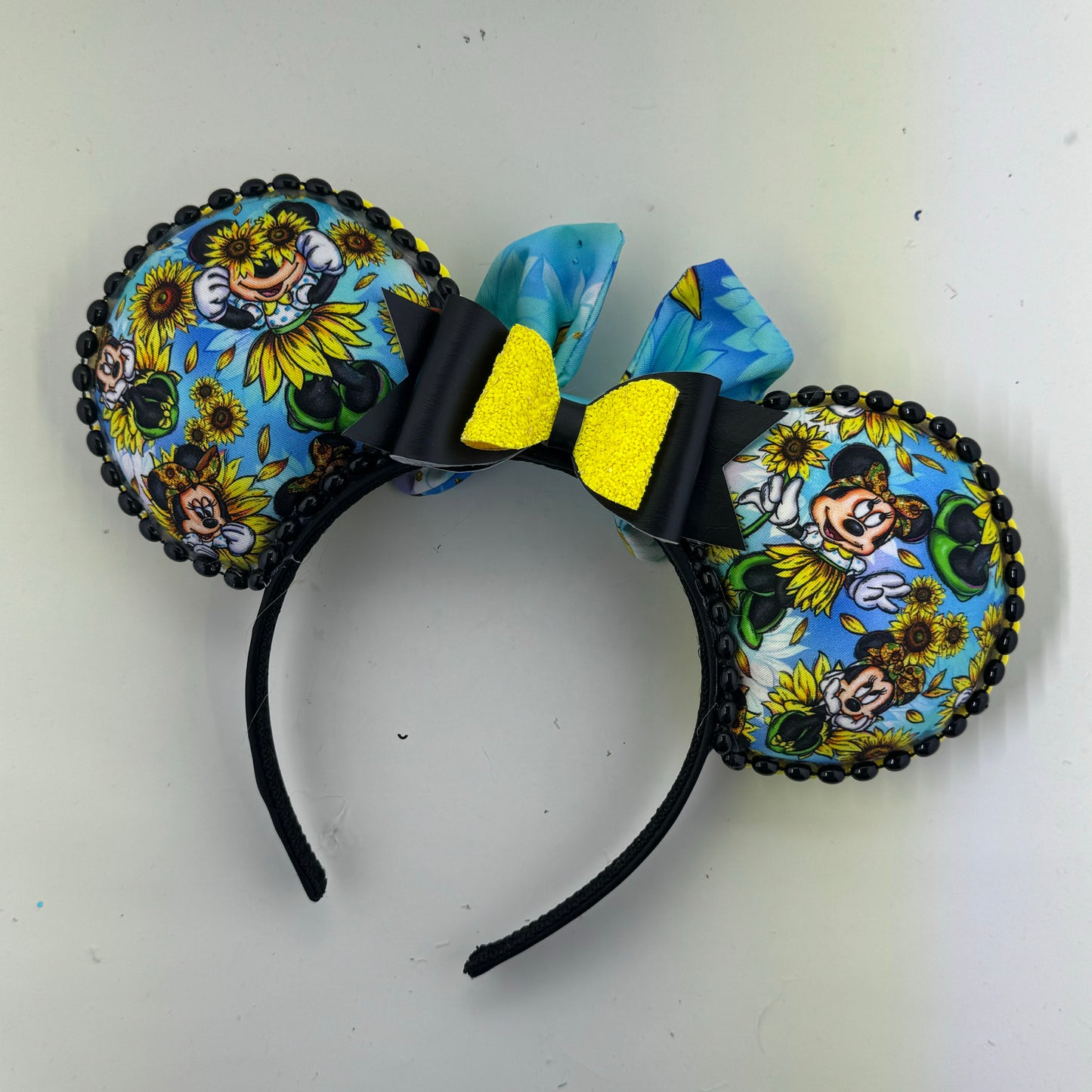Minnie Sunflower w/ Coord Bow 2 Ears
