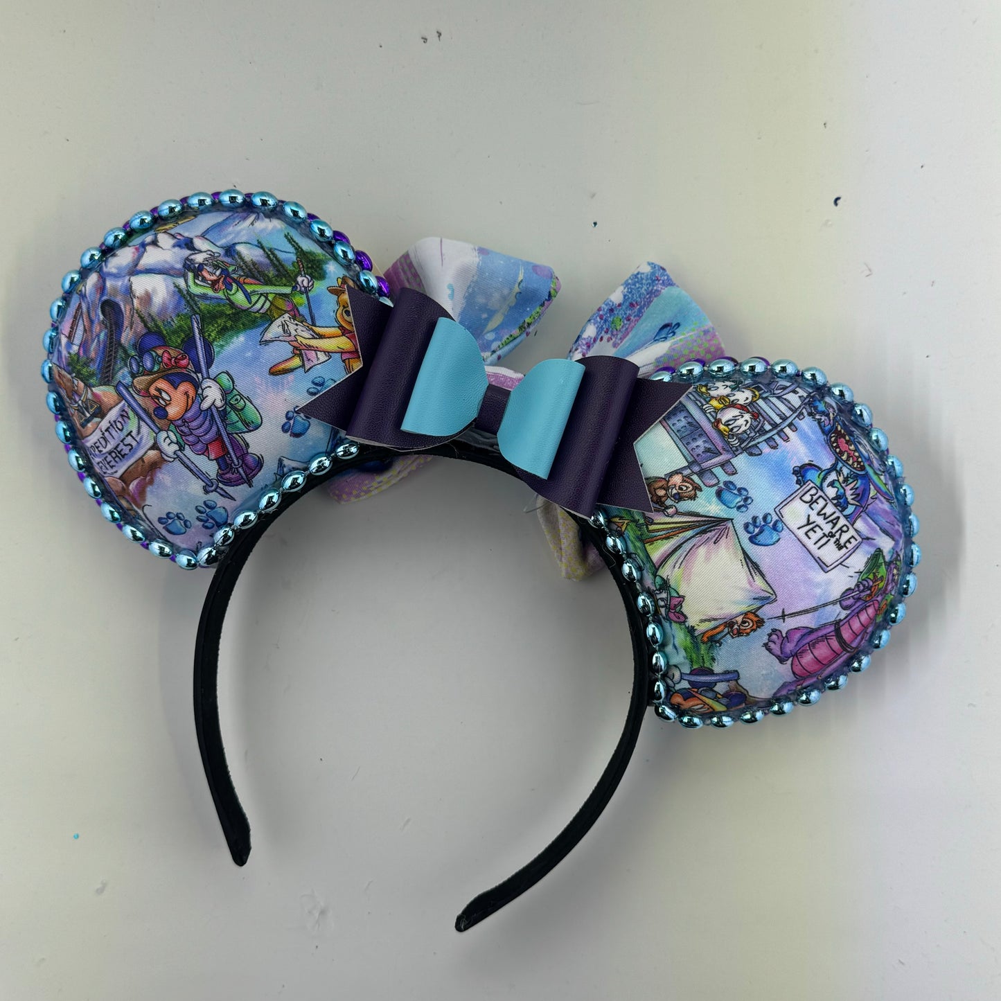 Everest Main w/ Everest Cord Bow 1 Ears