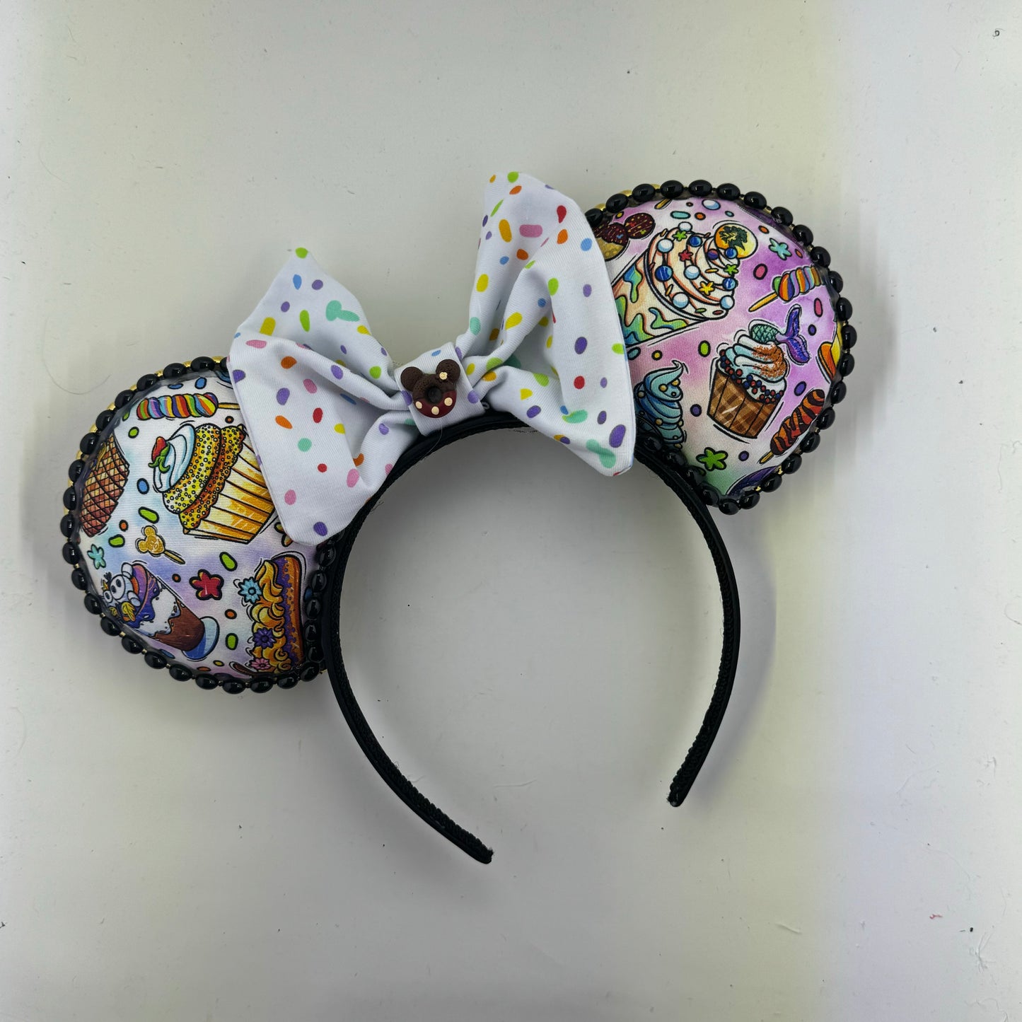 Royal Snack Attack w/ Hot Cocoa White Sprinkles Bow 1 Ears