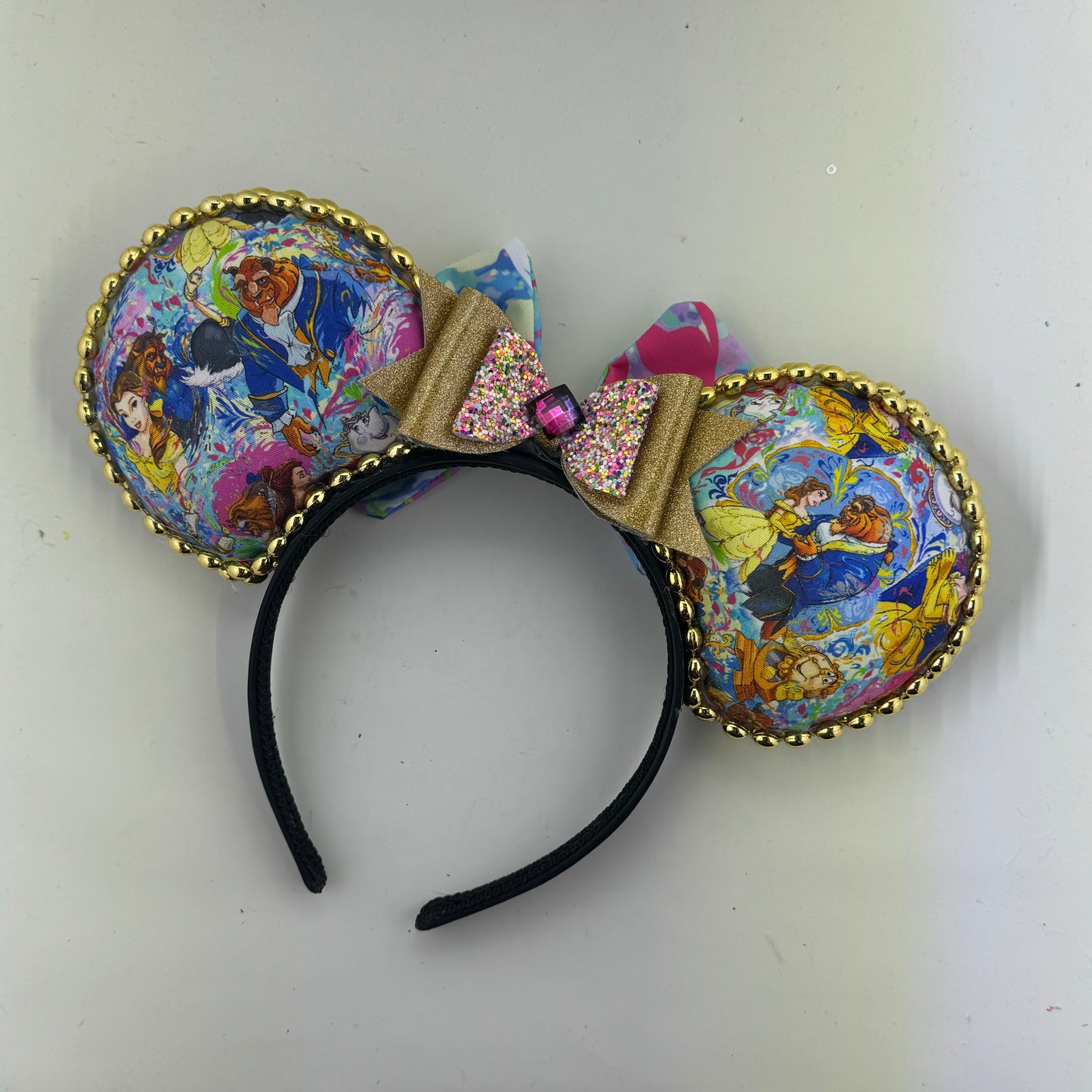 Artistic Beauty w/ Coord Bow 1 Ears