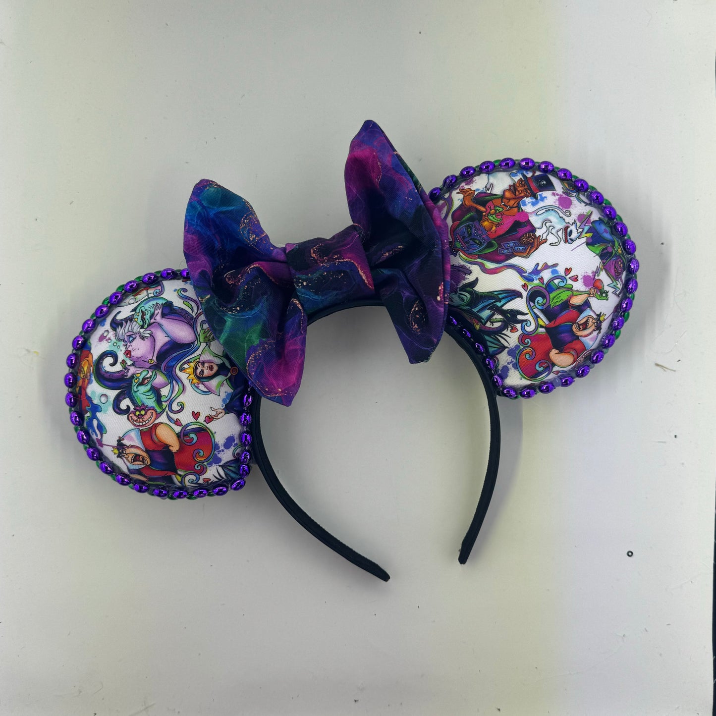 Vile Villains White w/ Veil Bow Ears