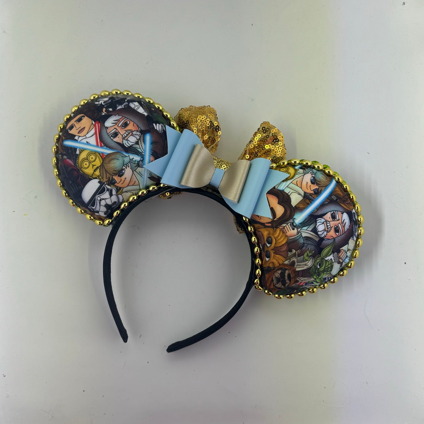 SW Stacked w/ Gold Bow 1 Ears