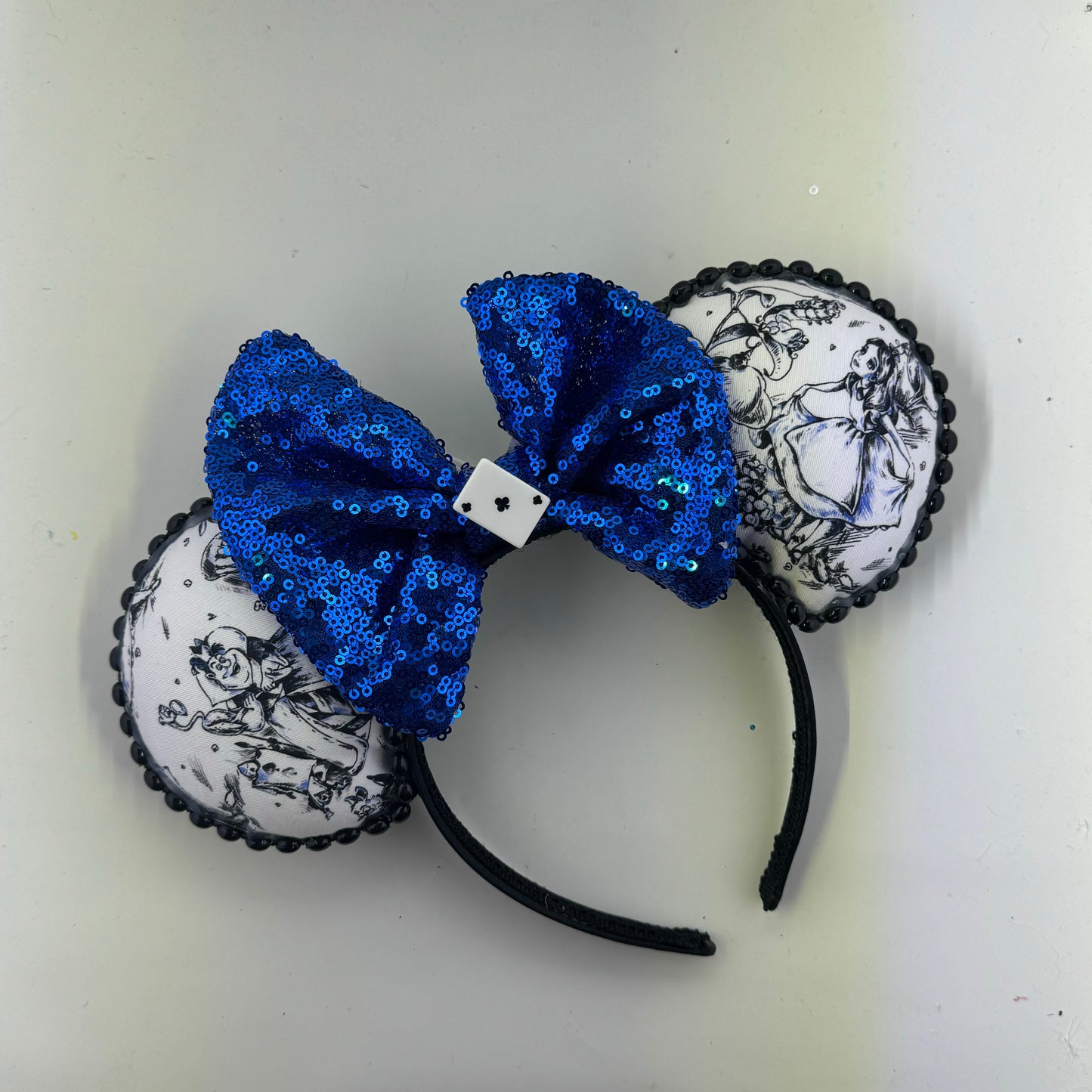 Monochrome Alice w/ Royal Bow Ears