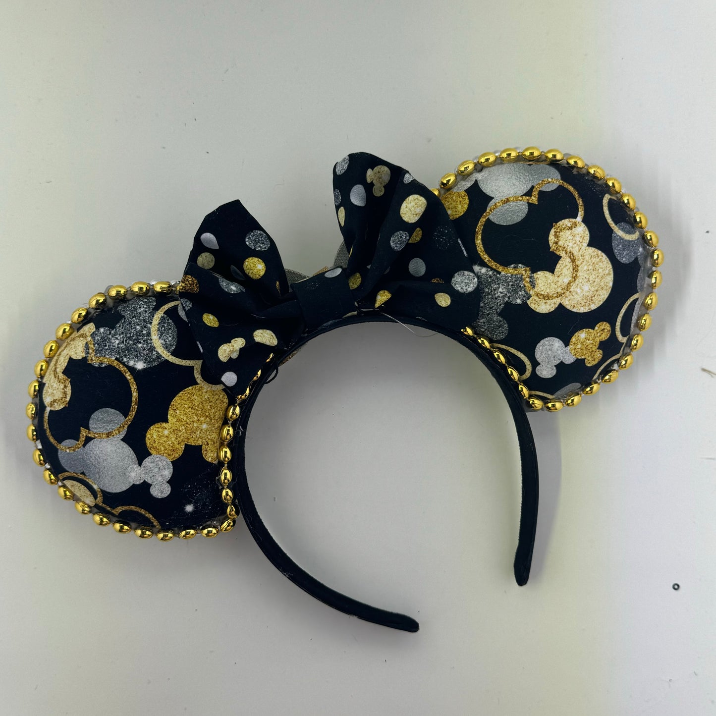 New Year Fetti w/ Bubbly Dot Bow Ears