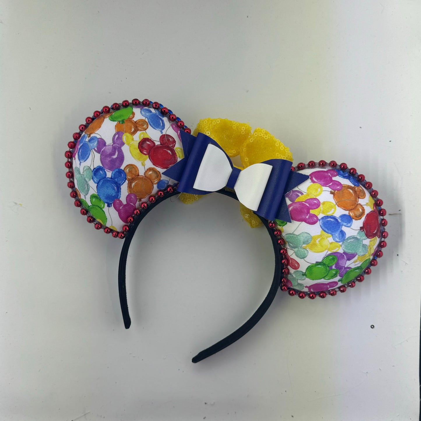 Balloons White w/ Yellow Bow Ears