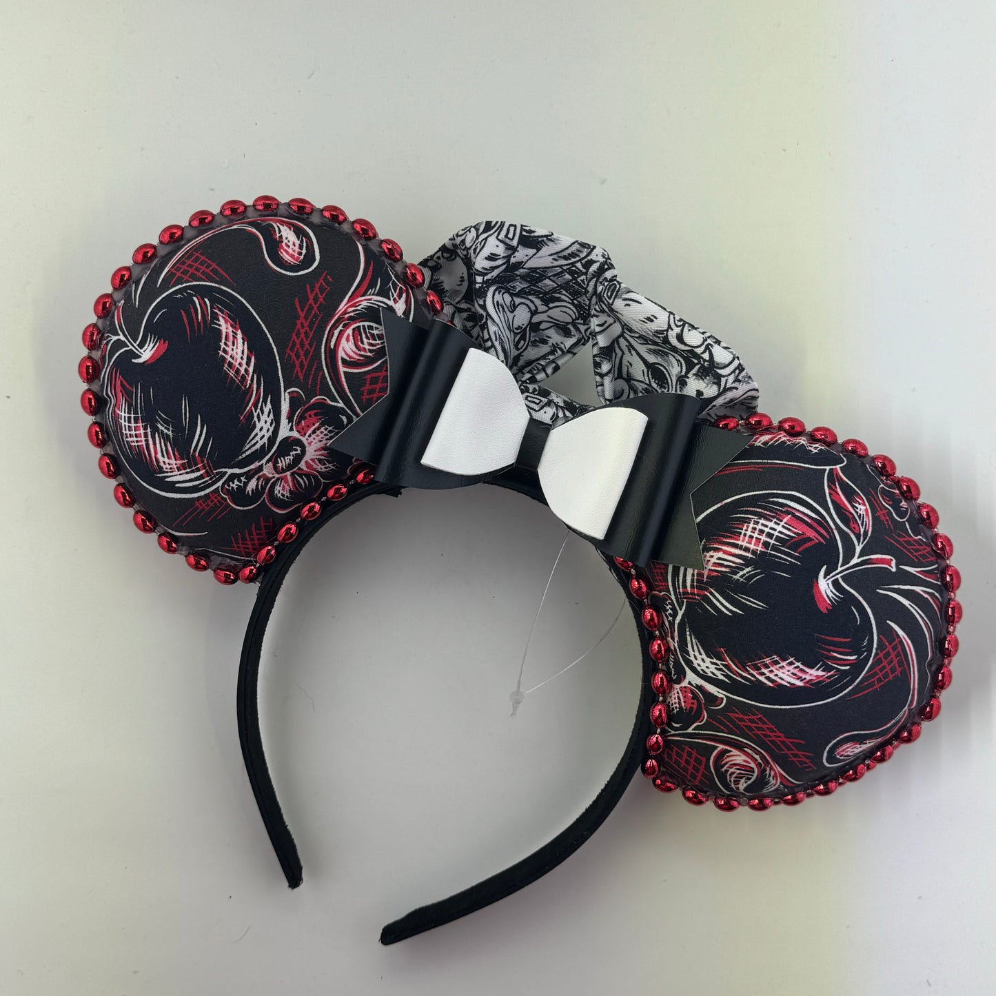 Poison Toile w/ Black Toile Dwarfs Bow Ears
