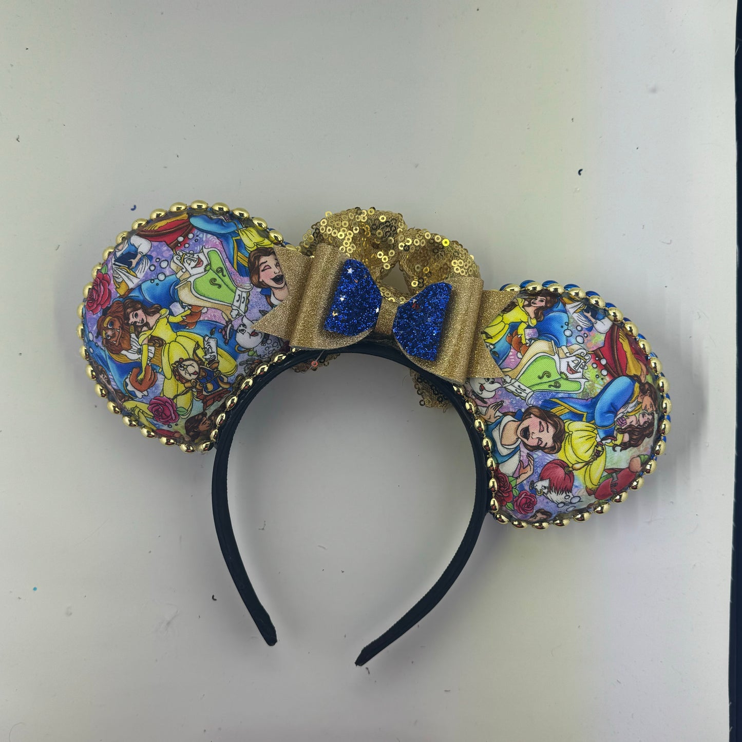 The Rose Sm w/ Gold Bow Ears