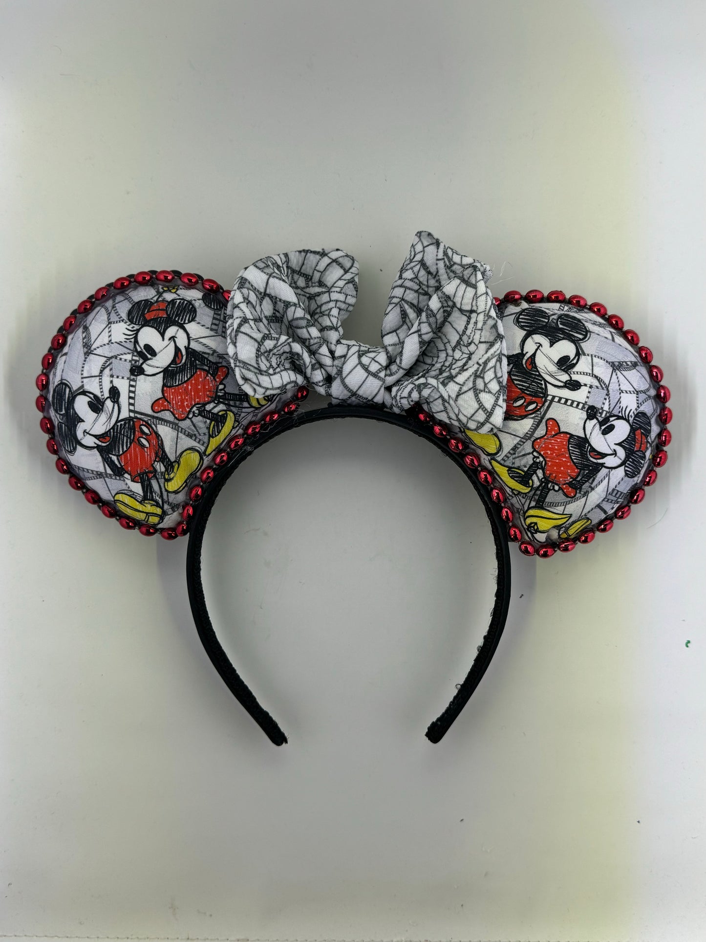 Sketch Mic w/ Film Reel Bow 1 Ears