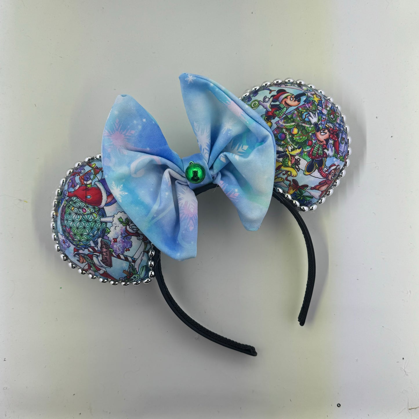 Winter Wonderland on Main Street w/ Winter Wonderland BG Bow EARS