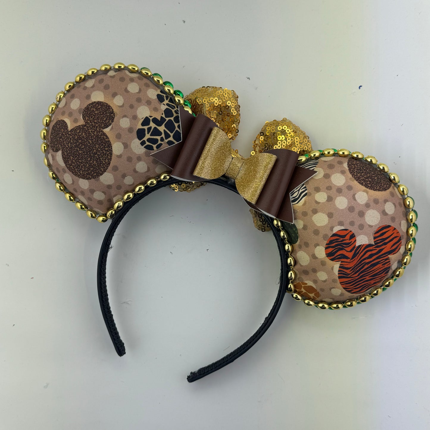 Ears Safari w/ Gold Bow Ears
