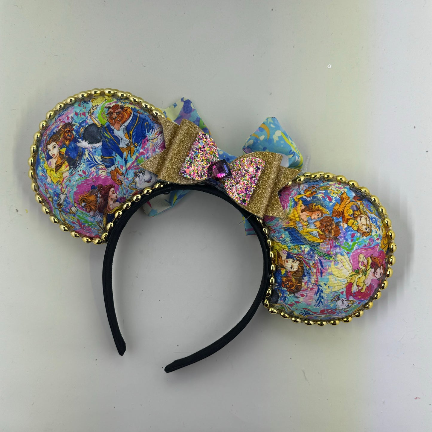 Artistic Beauty w/ Coord Bow 1 Ears