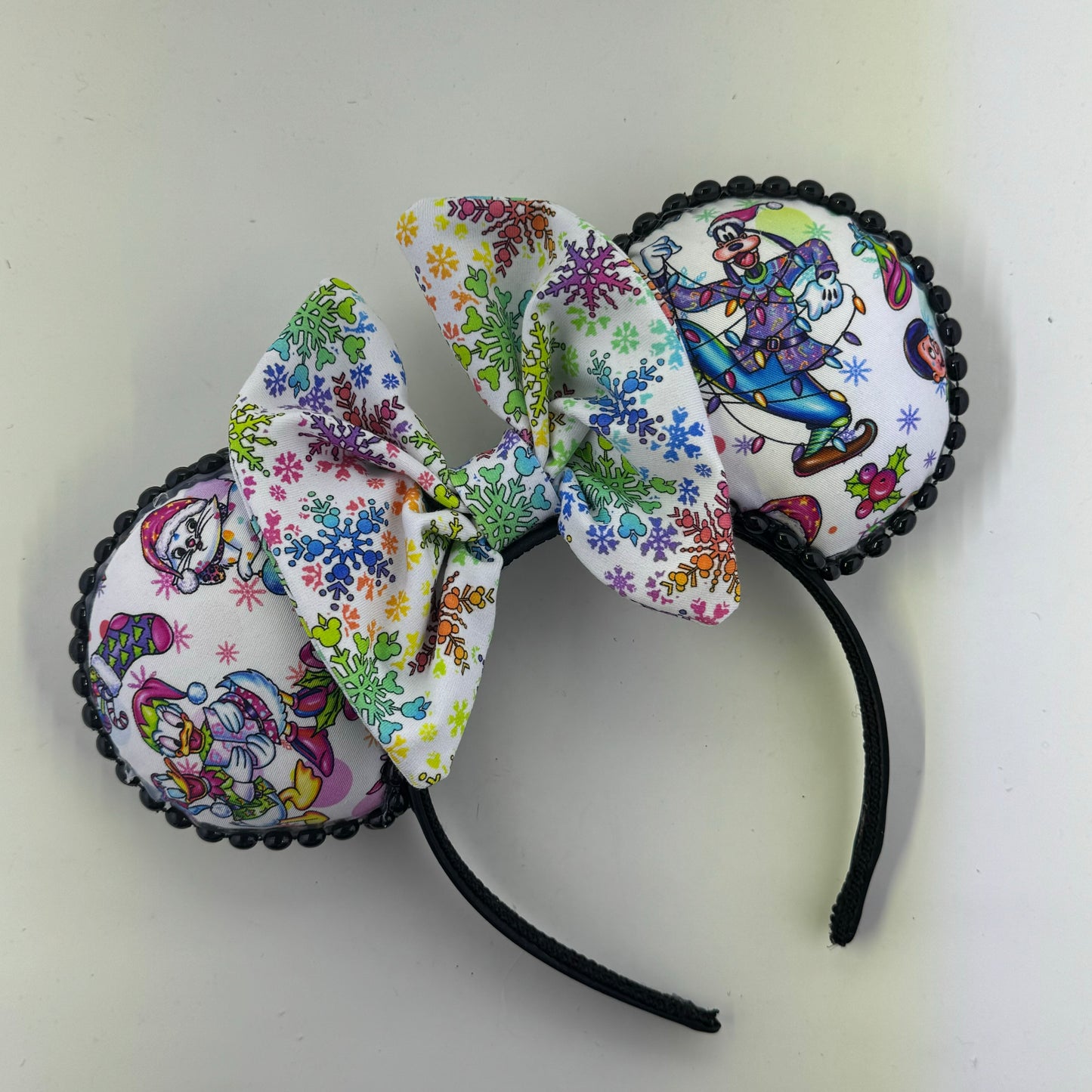 LF Christmas Characters w/ Colorful Snowflakes Bow Ears