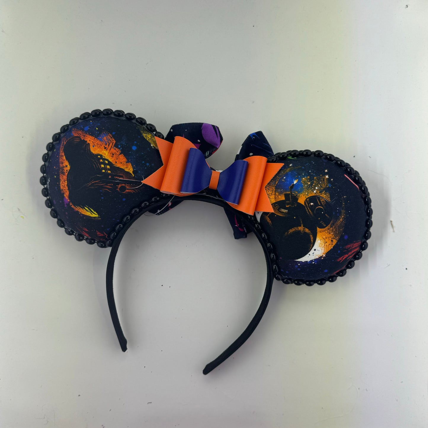 Illuminations Star Wars Reg w/ Artistic Wars Bow Ears