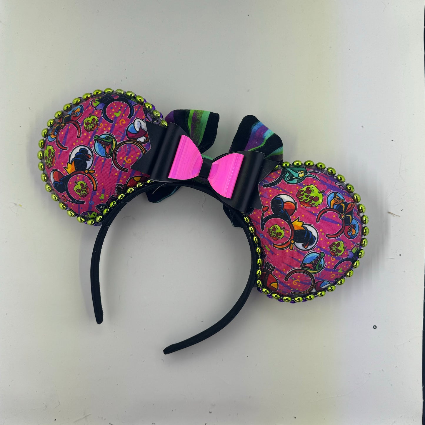 Evil Ear to Ear w/ Glorious Morning Stripe Bow 2 Ears