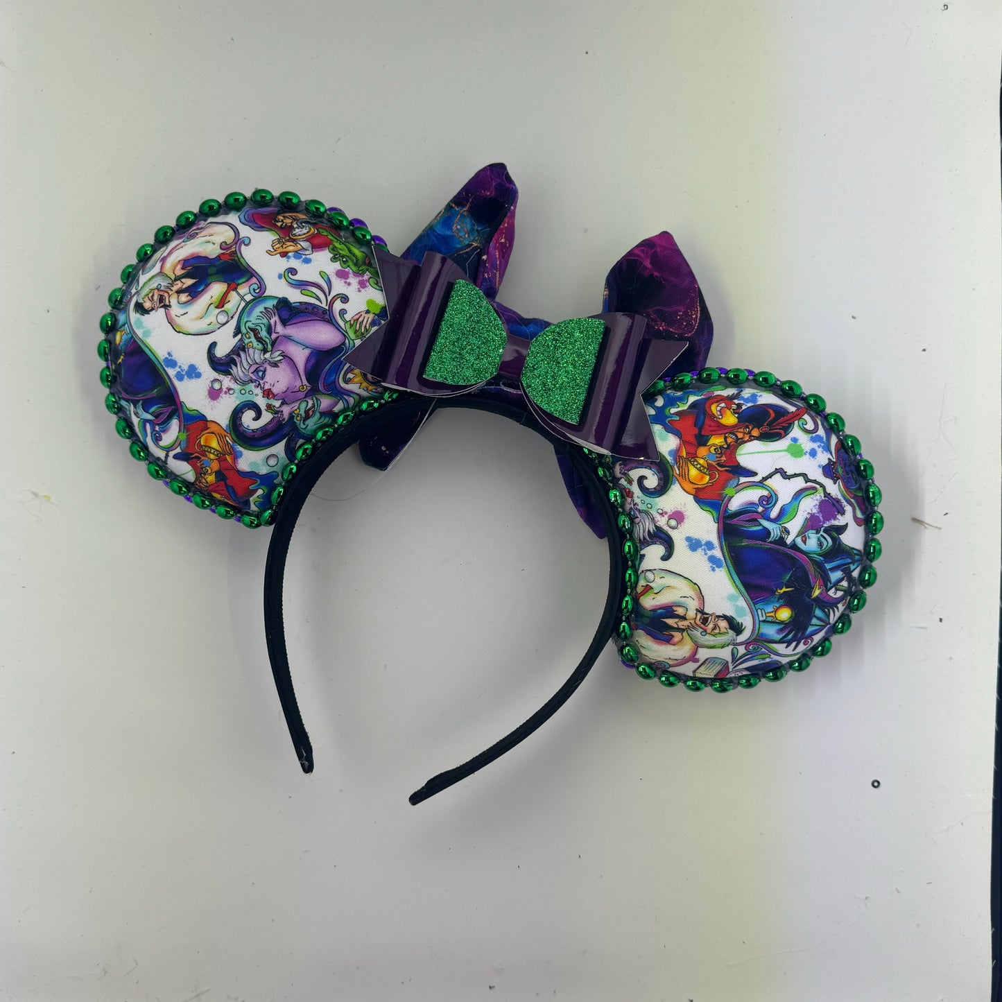 Vile Villains White w/ Veil Bow Ears