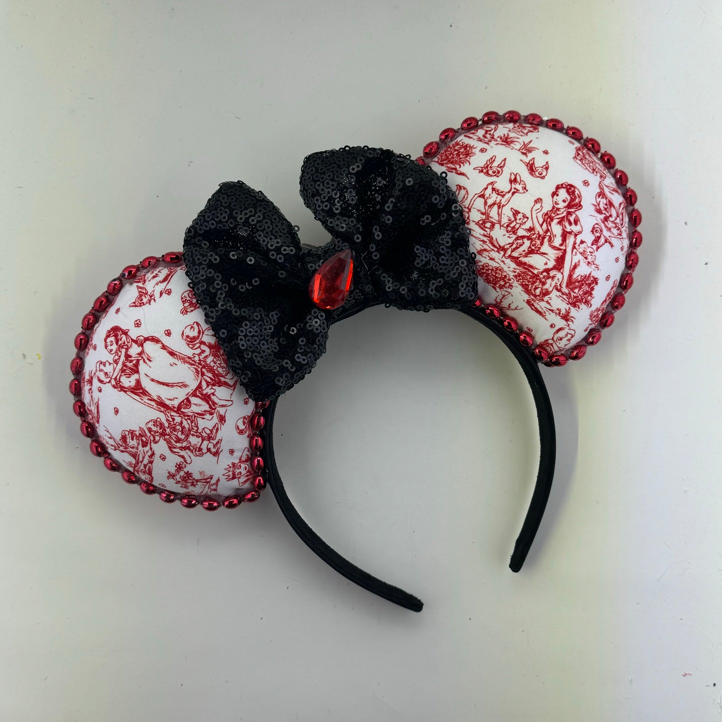 Poison Toile w/ Black Bow Ears