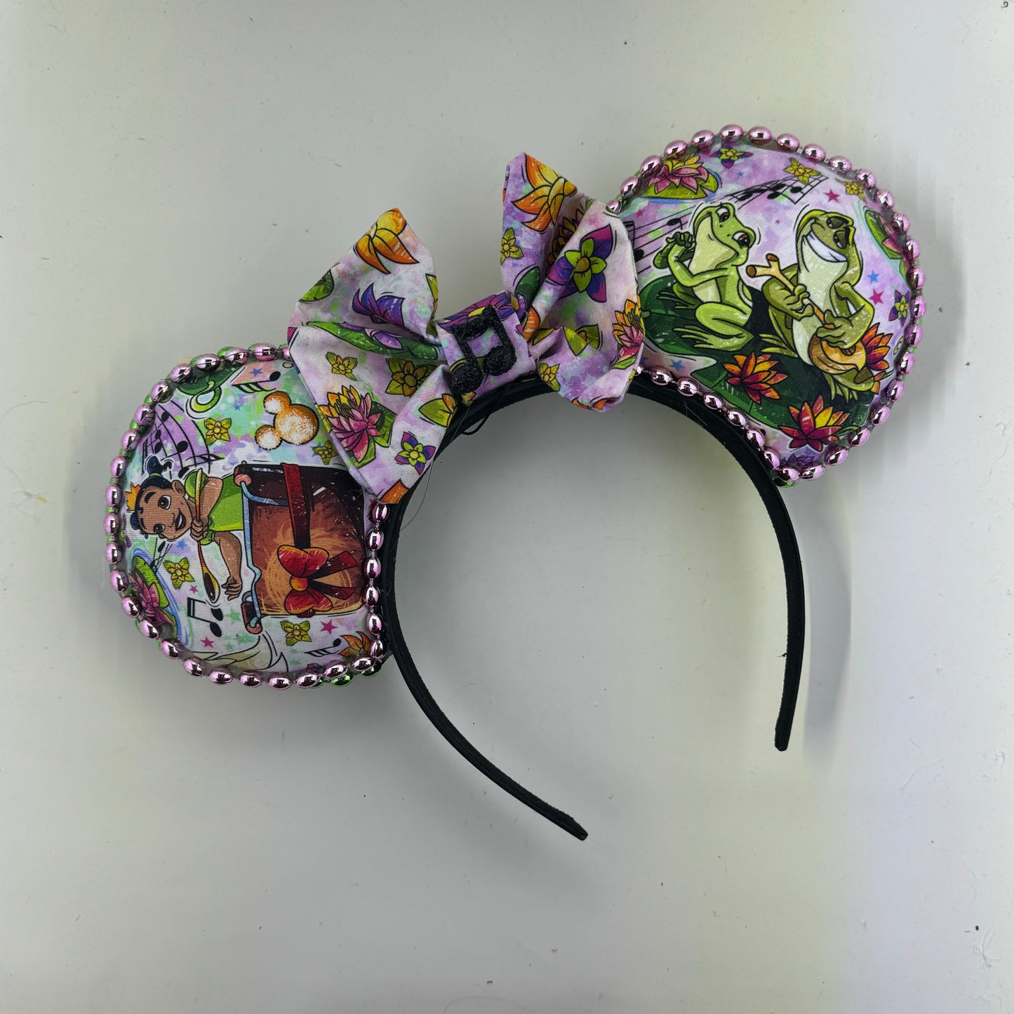 Bayou Dreams w/ Floral Bow 2 Ears