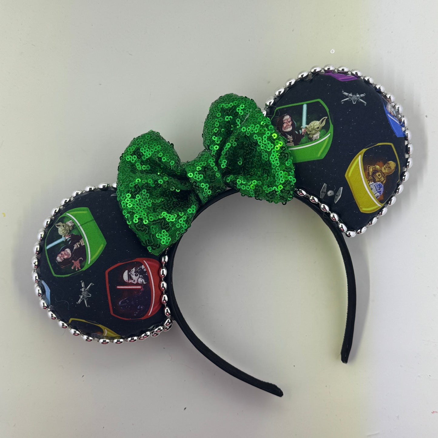 Skyline Star Wars w/ Green Bow Ears