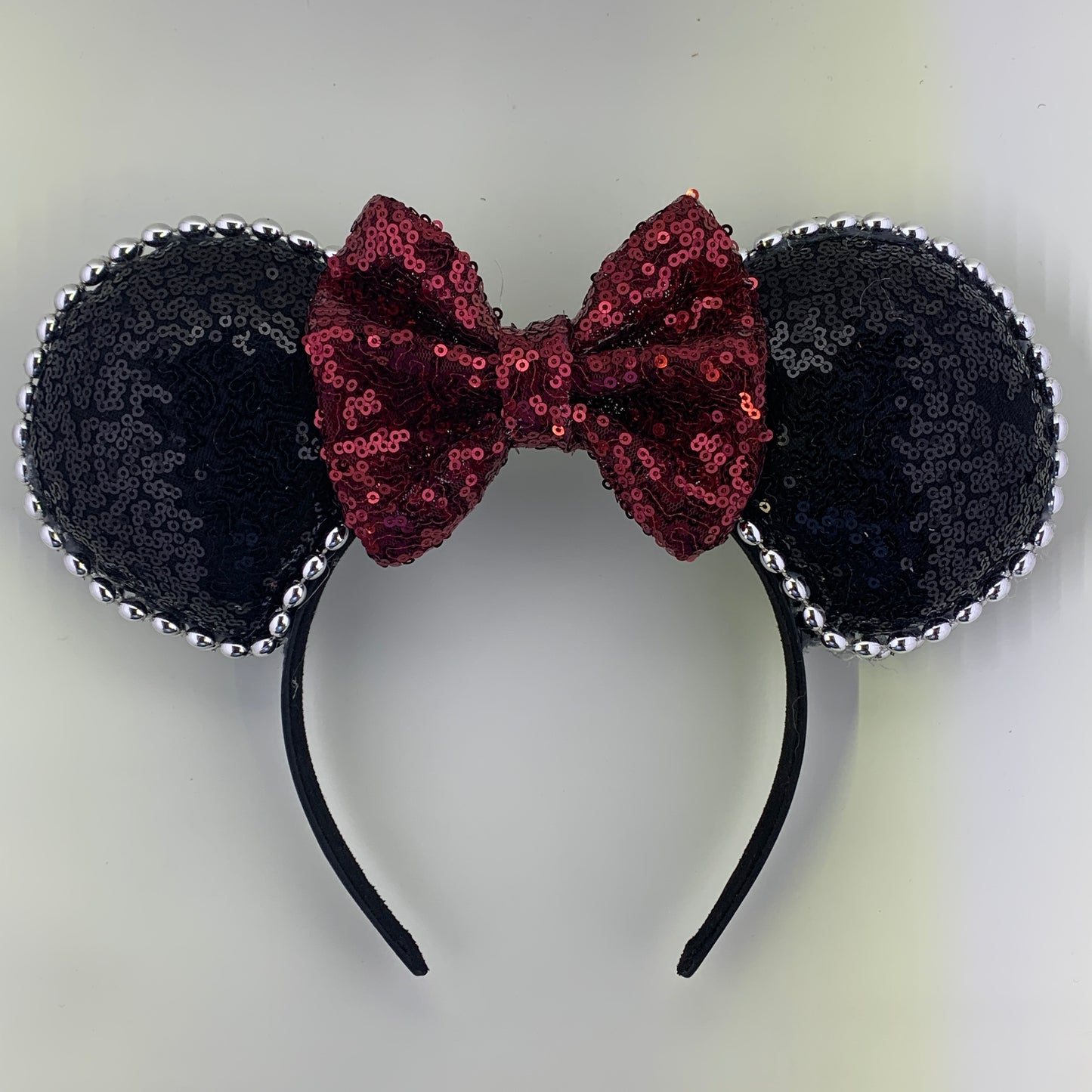Sequin Ears For Dance Teams (Black Base | Silver Beads)