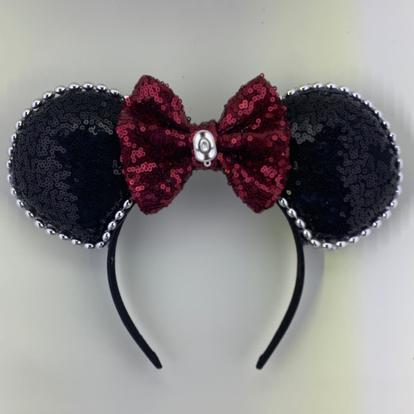 Sequin Ears For Dance Teams (Black Base | Silver Beads)