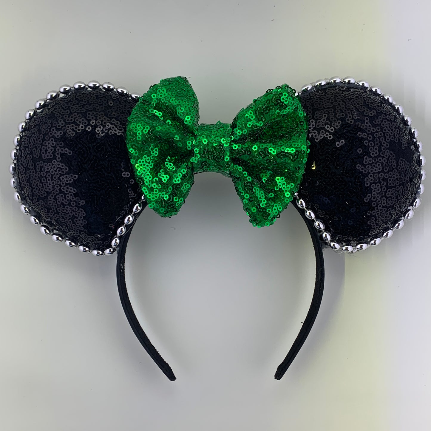 Sequin Ears For Dance Teams (Black Base | Silver Beads)
