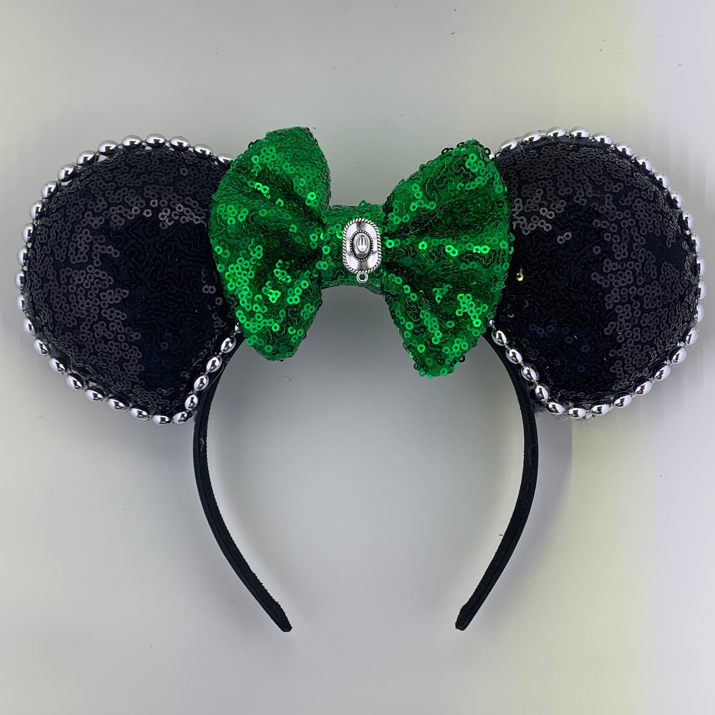 Sequin Ears For Dance Teams (Black Base | Silver Beads)