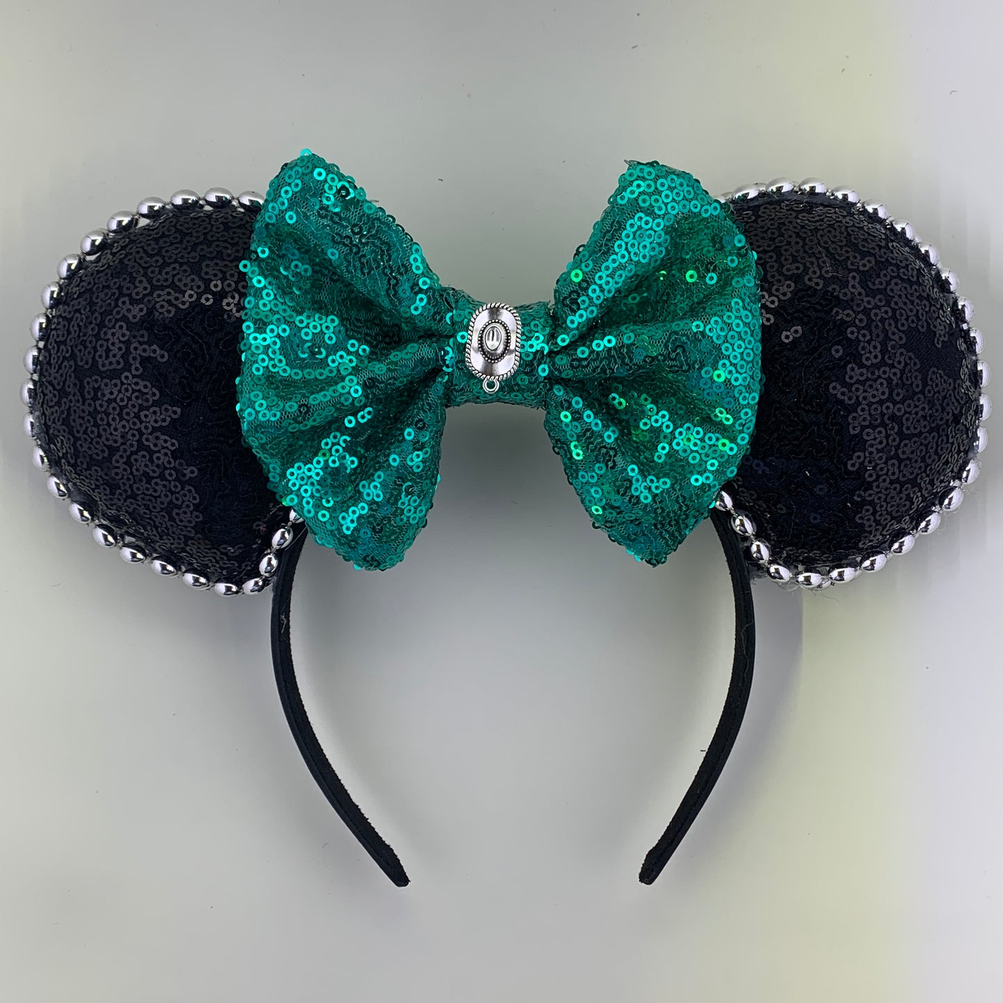 Sequin Ears For Dance Teams (Black Base | Silver Beads)