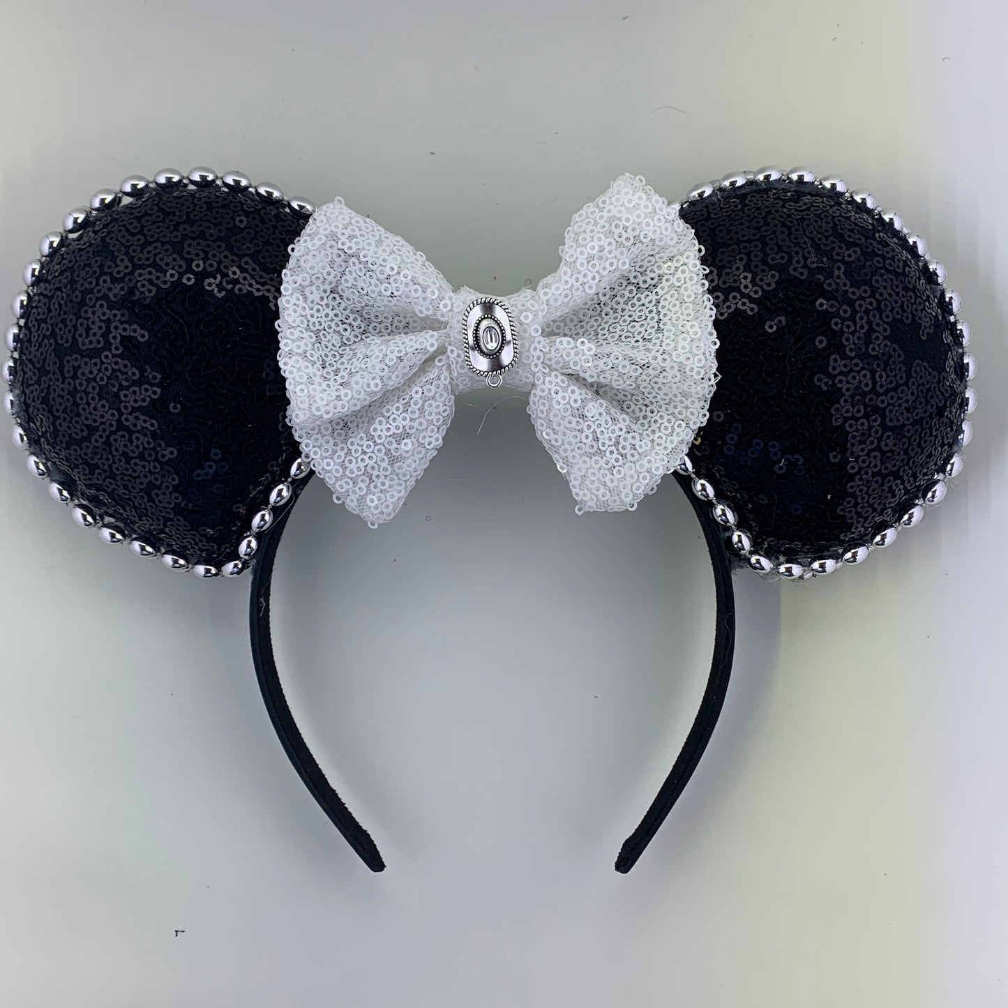 Sequin Ears For Dance Teams (Black Base | Silver Beads)