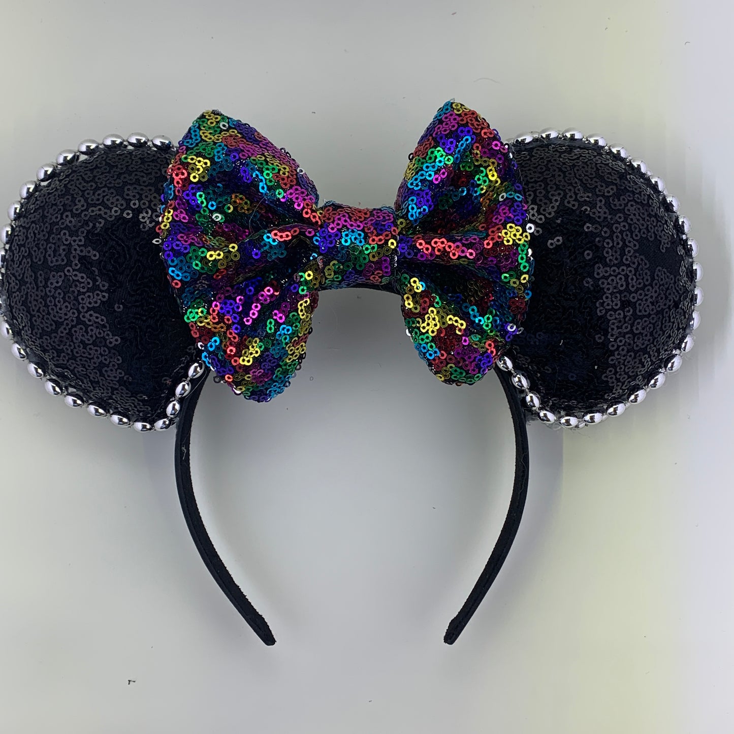 Sequin Ears For Dance Teams (Black Base | Silver Beads)