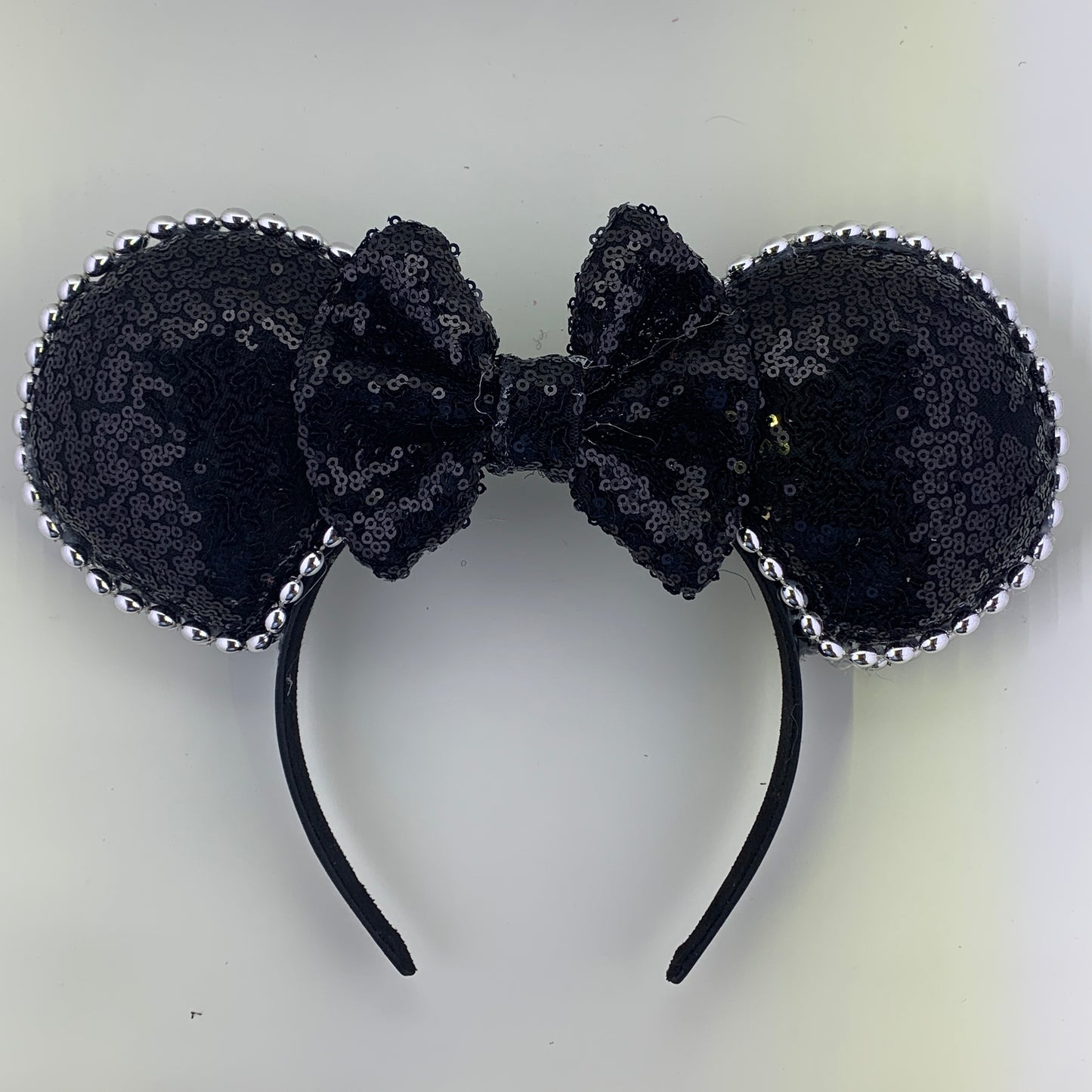 Sequin Ears For Dance Teams (Black Base | Silver Beads)