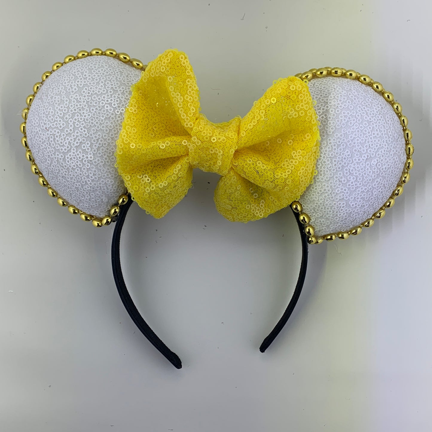 Sequin Ears For Dance Teams (White Base | Gold Beads)