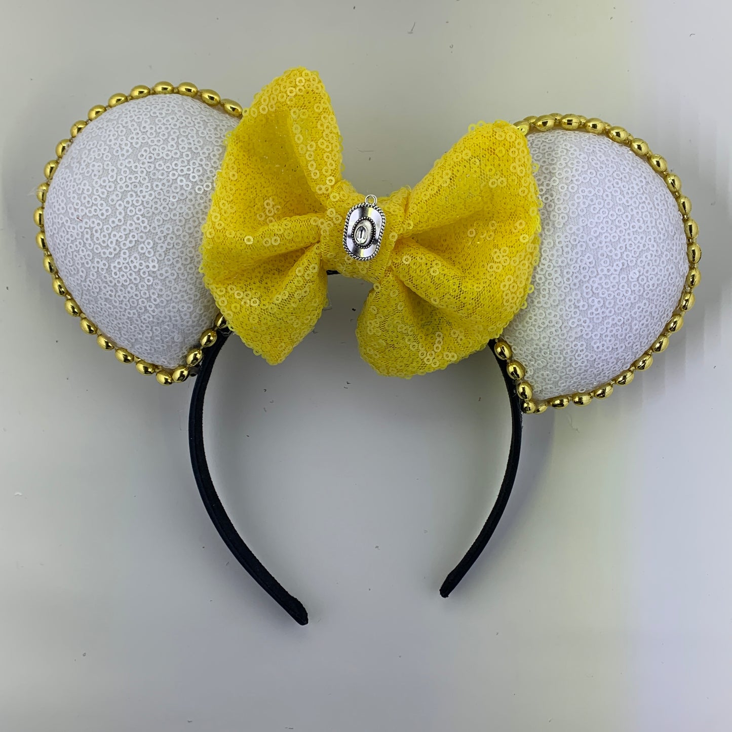 Sequin Ears For Dance Teams (White Base | Gold Beads)