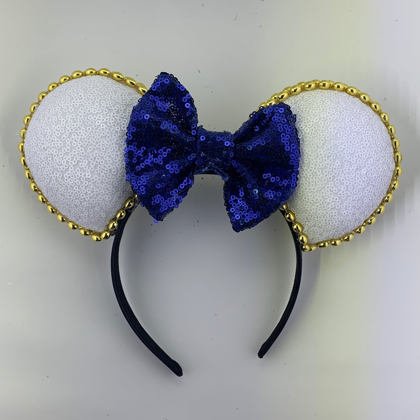 Sequin Ears For Dance Teams (White Base | Gold Beads)