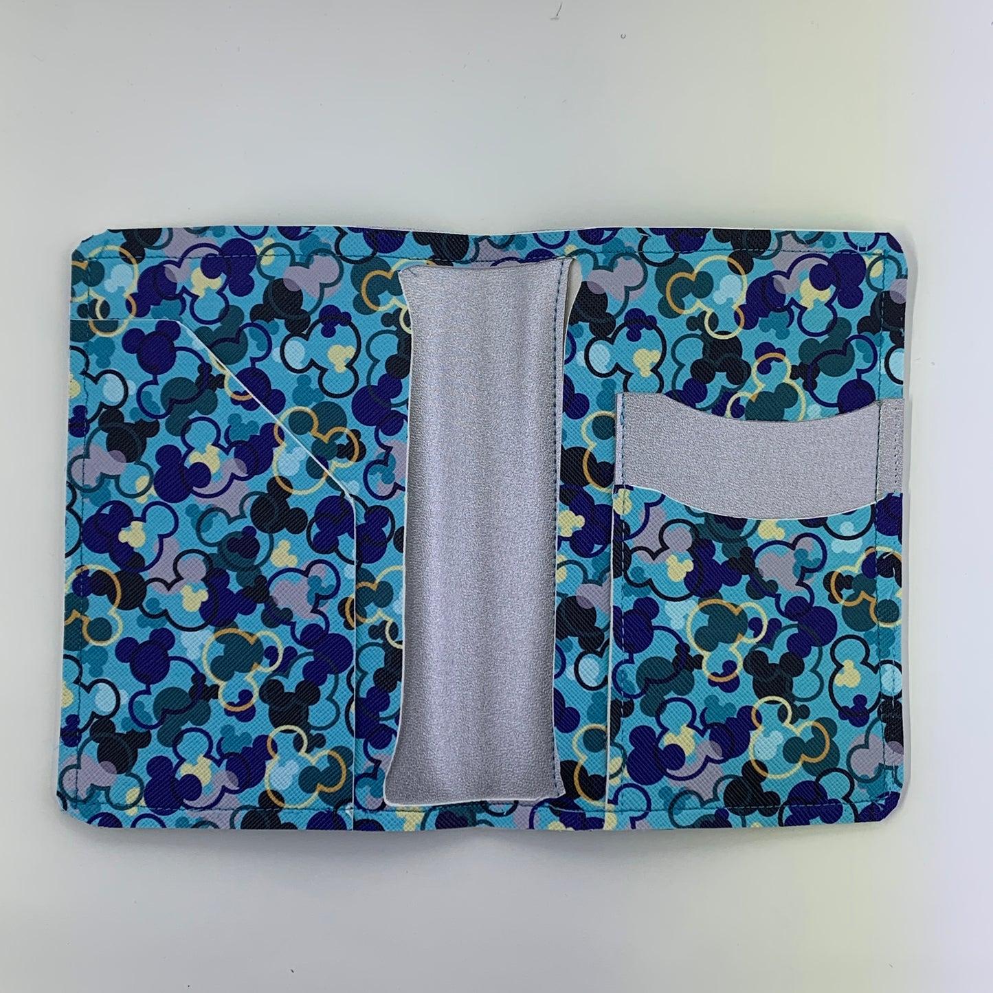 Munch Fetti Mini Passport Cover (2 Card Slots & 1 Side Flap)