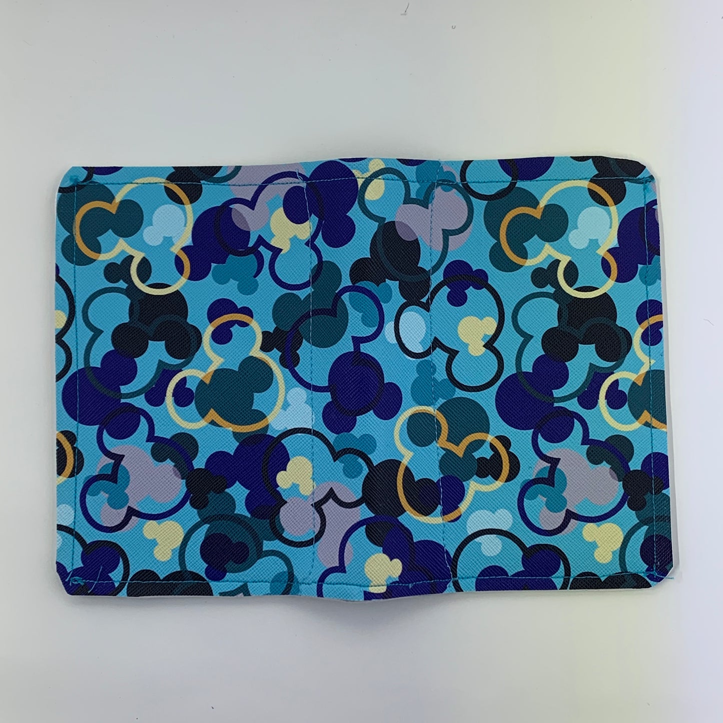 Munch Fetti Mini Passport Cover (2 Card Slots & 1 Side Flap)