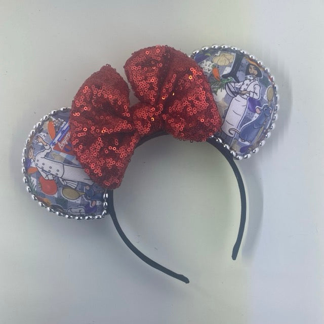 Remy Kitchen Grey w/ Red Bow Ears