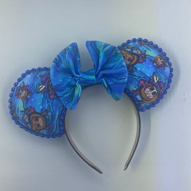 The Ocean Choose Me Coconuts w/ Background Bow Ears