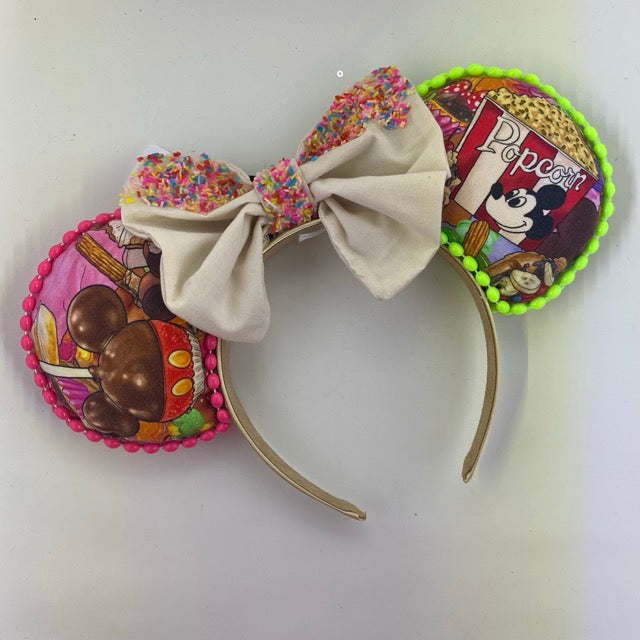 Yummy Snacks w/ Confetti Bow Ears