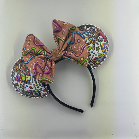 Gingerbread Galaxy White w/Gingerbread 626 Bow 1 Ears