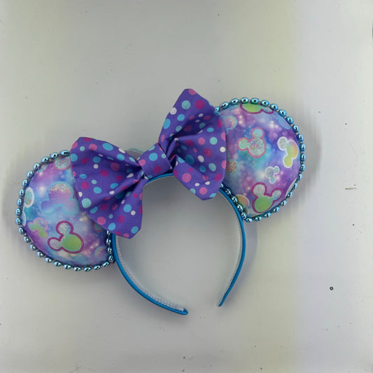 Bokeh Blue Glitter Mouse w/ Dot Purple Bow Ears