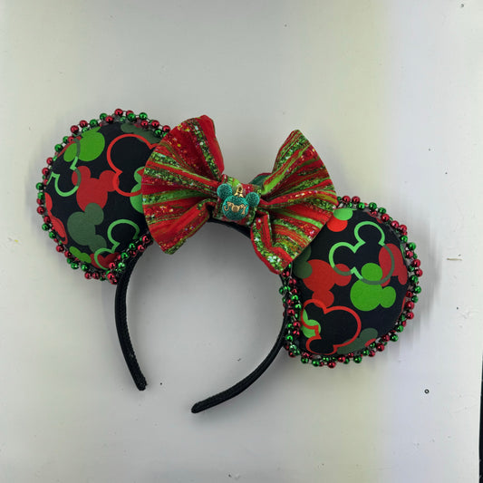 Christmas Fetti w/ Christmas Glitter Strokes Bow 1 Ears